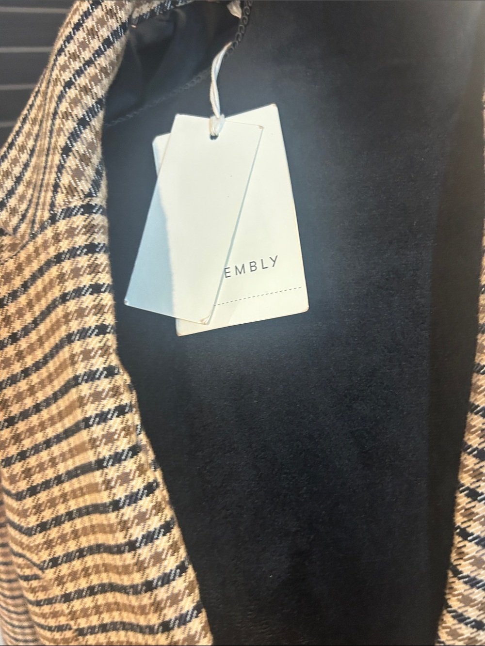 Women's Plaid Blazer in Black & Tan - Picture 10 of 10